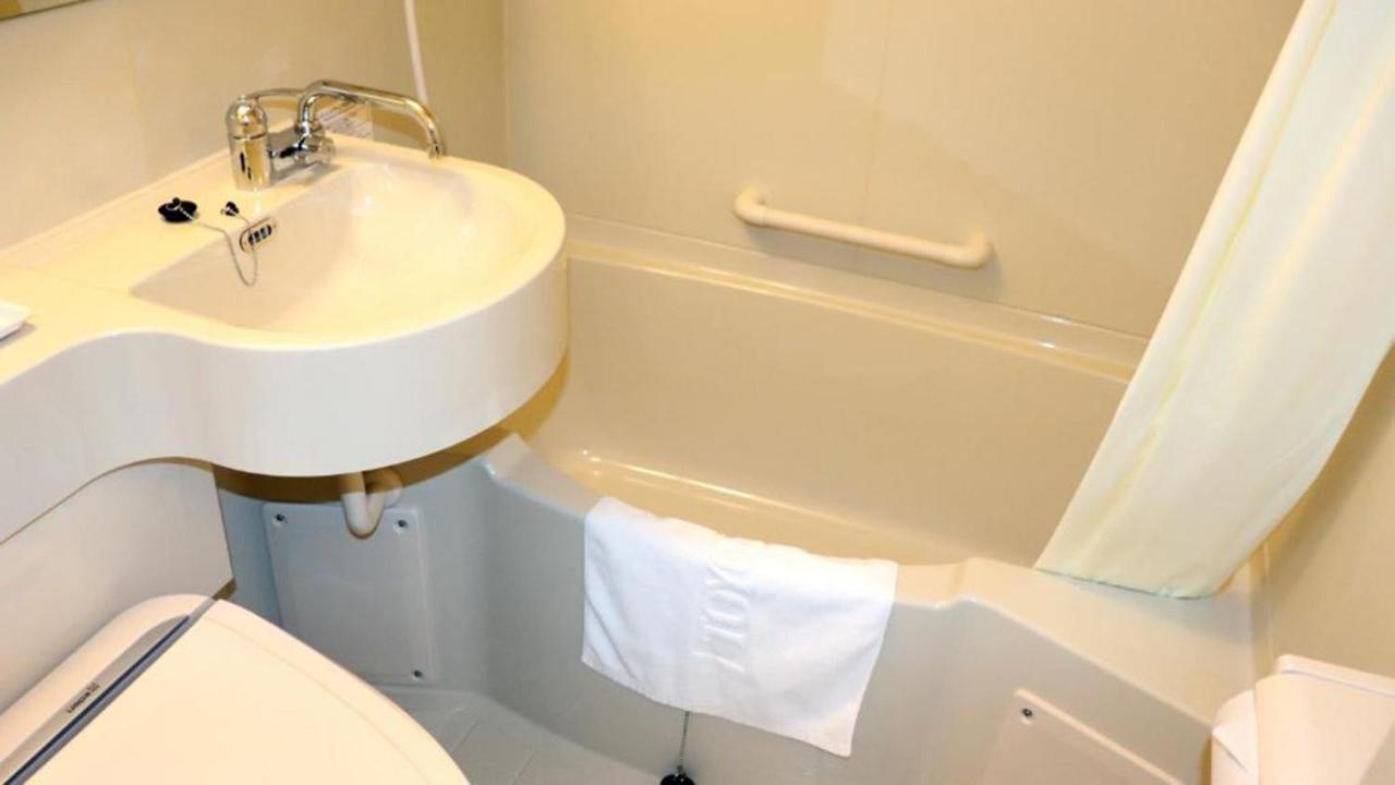 Toyoko Inn Tsushima Izuhara Экстерьер фото